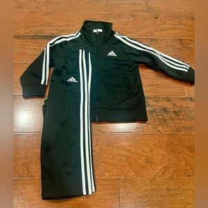 Adidas Toddler 2Piece Set 18M